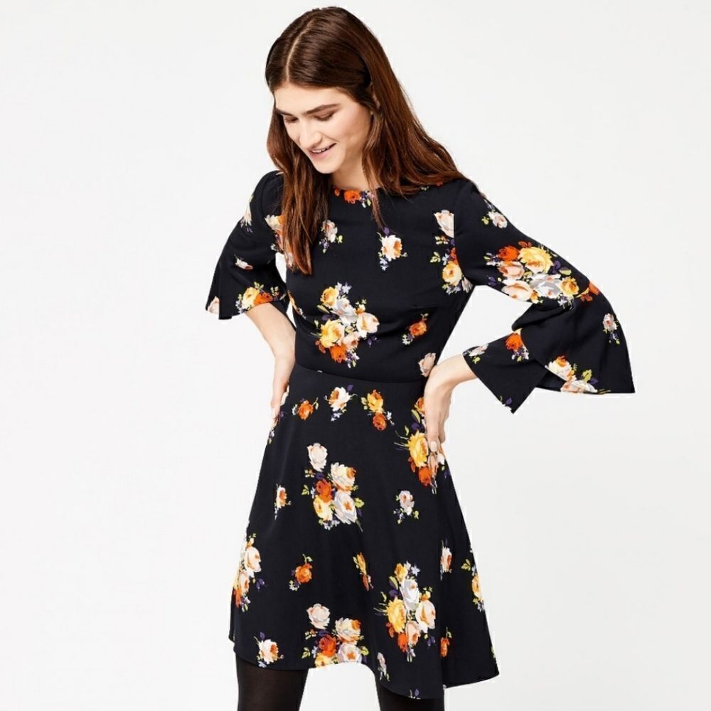 Warehouse bell sleeve boho floral dress